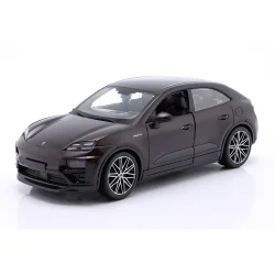 Автомодель - PORSCHE MACAN 4 ELECTRIC (чорний, 1:24)
