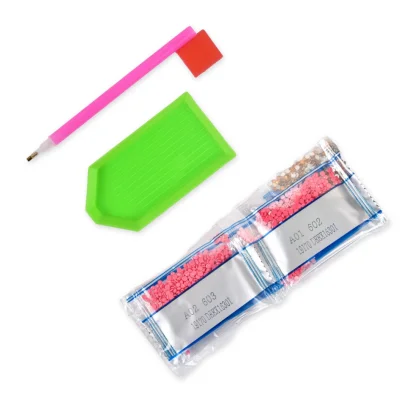 Алмазна мозаїка "Сяйво білої кішки" DEEX16298 не повна викладка 30х30 см 