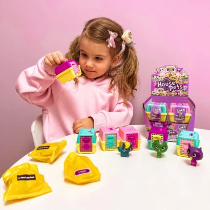 Колекційна фігурка-сюрприз HOUSE PETS &ndash; МІЙ УЛЮБЛЕНЕЦЬ (з переноскою, в диспл.)