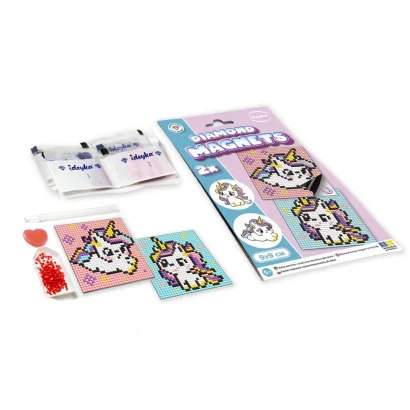 Алмазна мозаїка "Пінгвін та ведмежатко" Ідейка AMG1092 9x9 см               