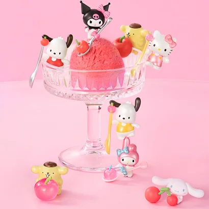Фігурка-сюрприз "Друзі вишеньки" Pop Top Hello Kitty 24MQD-007 в асортименті