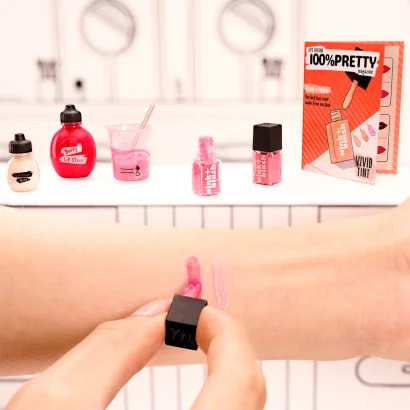 Ігровий набір Створення косметики Miniverse 121497 серії "Мейкап"