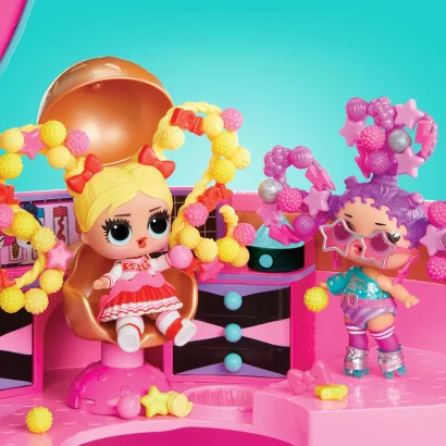 Ігровий набір з лялькою L.O.L. SURPRISE! – САЛОН ФЕЄРИЧНИХ ЗАЧІСОК З НАМИСТИНОК