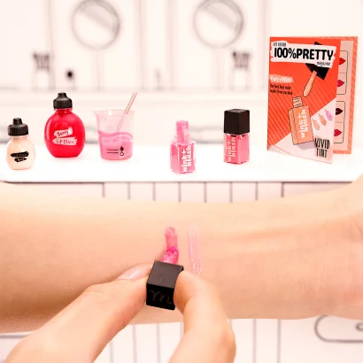 Ігровий набір MINIVERSE (МІНІВЕРС) серії "Мейкап" - СТВОРИ КОСМЕТИКУ (в асорт., в диспл.)