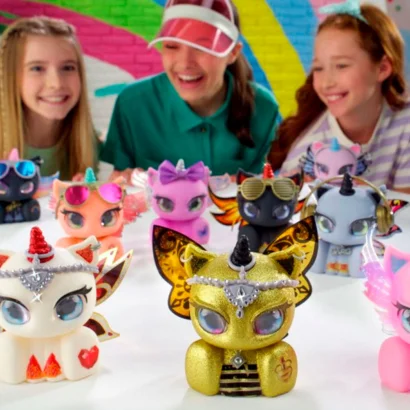 Ігровий набір з фігуркою UNICONES S2 – ЄДИНОРІГ (в асорт.)