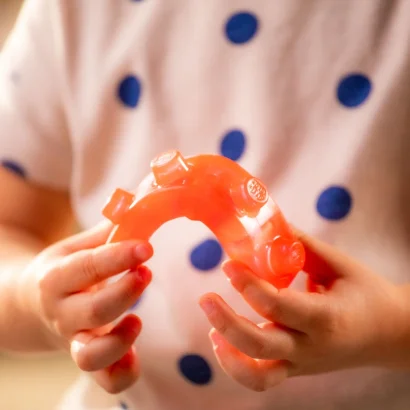 Дитячий сенсорний конструктор "Барвистий трактор" Jelly Blox 932945, 12 деталей