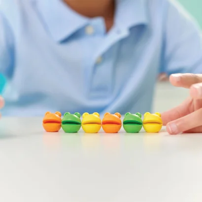 Ігровий набір для навчання рахунку "Веселі жаби Numberblobs" Learning Resources HM94490-UK 120 жабок