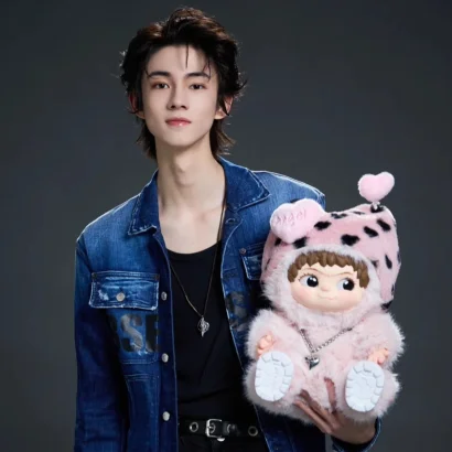 М'яка іграшка лімітована POP TOP Letsvan серії "Wakuku" - ЯНГОЛ 800% (37 см, в ас.)