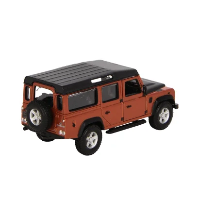 Автомодель - LAND ROVER DEFENDER 110 (асорті білий, помаранчевий металік 1:32)