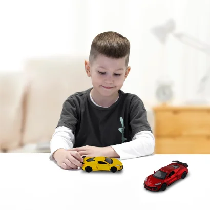 Автомодель &ndash; CHEVROLET CORVETTE C8 Z06 2024 (жовтий, червоний)