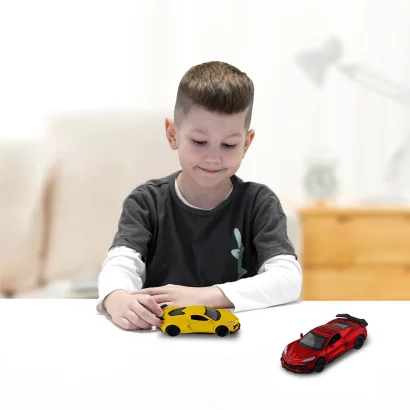 Автомодель &ndash; CHEVROLET CORVETTE C8 Z06 2024 (жовтий, червоний)