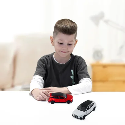 Автомодель - BMW iX (червоний, білий)