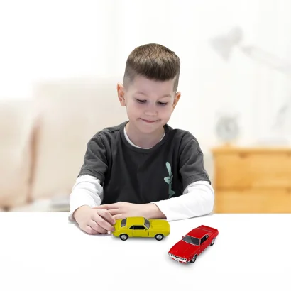 Автомодель - CHEVROLET CAMARO Z28 1968 (червоний, жовтий)