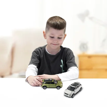 Автомодель - LAND ROVER RANGE ROVER EVOQUE (білий, зелений)