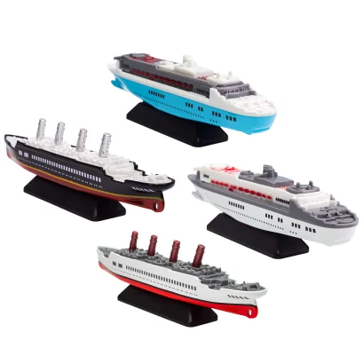 Модель &ndash; КРУЇЗНИЙ ЛАЙНЕР (в асорт., в пласт. боксі)