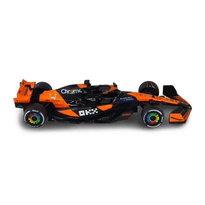 Автомодель - MCLAREN F1 (2024) (1:24)
