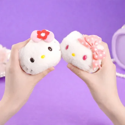 М&rsquo;яка іграшка-сюрприз POP TOP HELLO KITTY &ndash; ЗІРКОВИЙ СТИЛЬ (в ас.)