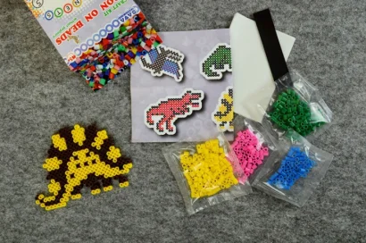 Магніти з термомозаїки "Динозаври" (TM-011) набір для творчості