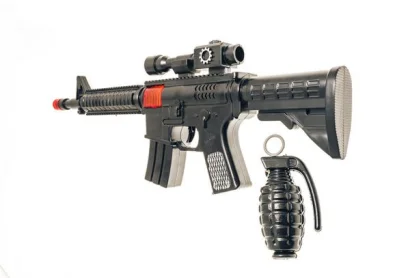 Іграшковий автомат-тріскачка "M16" з гранатою Golden Gun 803