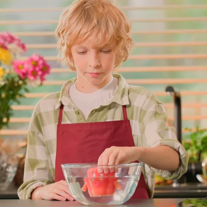 Стретч-іграшка у вигляді овочу &ndash; BORSCH (у диспл.)