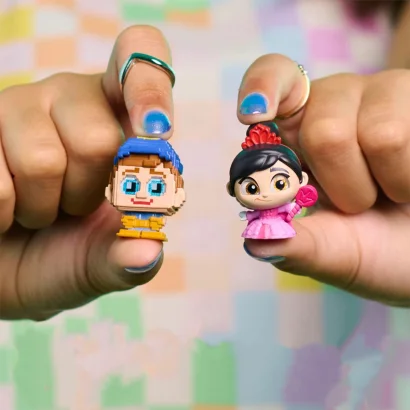 Ігровий набір DISNEY DOORABLES серії &quot;Multi Peek&quot; S12 - ВЕЛИКИЙ ПІКСЕЛЬНИЙ БУДИНОЧОК