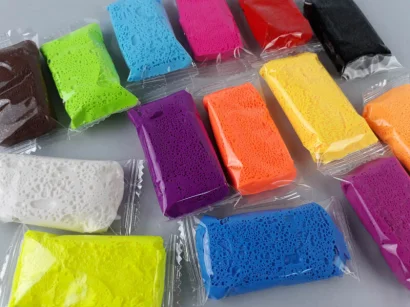 Пластилін легкий ZOOлипашки шоу-бокс &quot;Баранчик&quot; ZIRKA 140213 (шоу-бокс 14 кольорів, 56 стиків по 6 г)