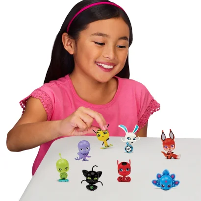 Фігурка "ЛЕДІ БАГ І СУПЕР-КІТ" - КОРОБОЧКА-СЮРПРИЗ З КВАМІ  (в асорт., у диспл.)