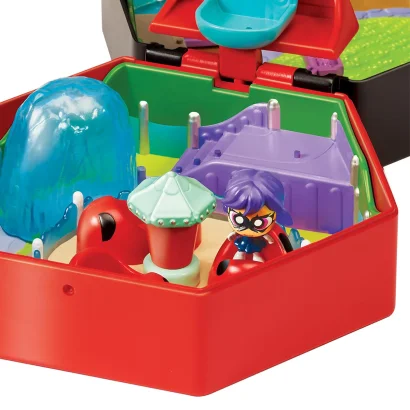 Ігровий набір "ЛЕДІ БАГ І СУПЕР-КІТ" серії "Chibi"- ПАРК РОЗВАГ (2 фігурки, аксес.)