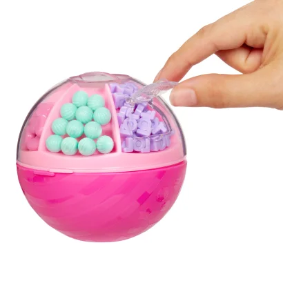 Ігровий набір з лялькою L.O.L. SURPRISE! &ndash; ФЕЄРИЧНІ ЗАЧІСКИ З НАМИСТИНОК (в асорт., у диспл.)