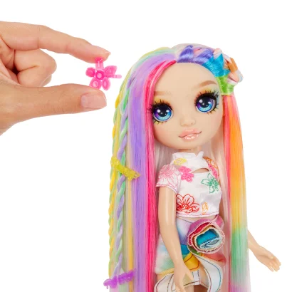 Ігровий набір з лялькою RAINBOW HIGH (РЕЙНБОУ ХАЙ) серії "Крейда для волосся та стиль" &ndash; АМАЯ