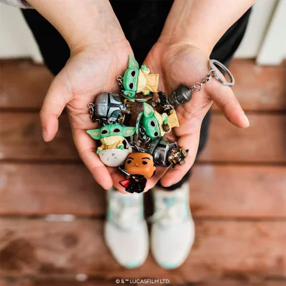 Ігрова фігурка на кліпсі FUNKO POP! серії "Мандалорець" - МАЛЮК ҐРОГУ