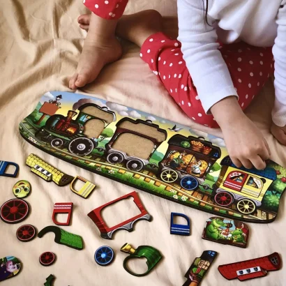 Дерев'яний сортер "Веселий паровозик-3 вагони" Ubumblebees (ПСФ019) PSF019 пазл-вкладиш