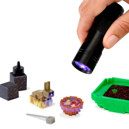 Ігровий набір MINIVERSE серії "Mini Minecraft" - СТВОРИ ПІКСЕЛЬНУ ПРИГОДУ (в асорт., в дисп.)