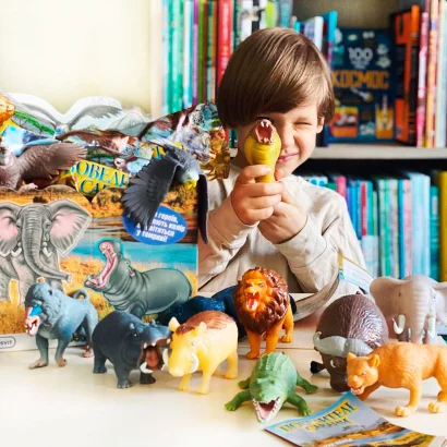 Стретч-іграшка у вигляді тварини &ndash; ПОВЕЛИТЕЛІ САВАНИ ( в диспл.)