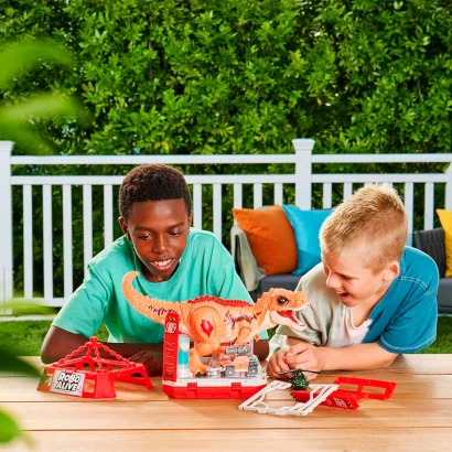 Інтерактивний ігровий набір ROBO ALIVE - ВТЕЧА ДИНОЗАВРА