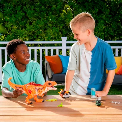 Інтерактивний ігровий набір ROBO ALIVE - ВТЕЧА ДИНОЗАВРА