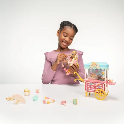 Ігровий набір WILD MANES - ЧАЙНІ ПОСИДЕНЬКИ З КОНЯЧКОЮ ЧЕРІ (возик, аксес.)