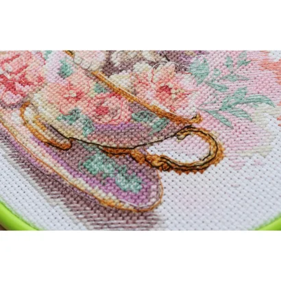 Набір для вишивання хрестиком "Чаювання" AHM-077 з п'яльцями