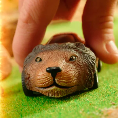 Колекційна машинка &ndash; ВОЛОДАРІ САВАНИ (у диспл.)