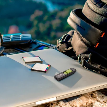 Флеш-накопичувач Adata USB 3.2 Gen1 UC300 Type-C 128Gb Black/Green