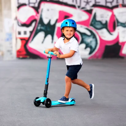 Захисний шолом MICRO - ТЕМНО-СИНІЙ МЕТАЛІК (48-53 сm, S, світло)