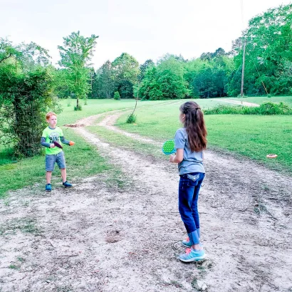 Ігровий набір - ПЛЯЖНИЙ ТЕНІС: ДВА-В-ОДНОМУ (ракетки з присосками, м'ячик)