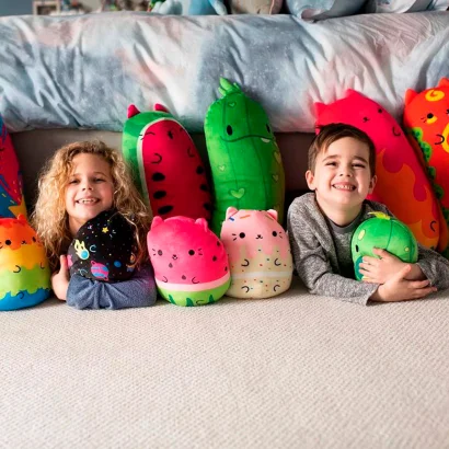 М&rsquo;яка іграшка Cats Vs Pickles серії &laquo;HUGGERS&raquo; &ndash; БІГ ДІЛЛ