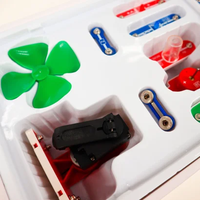 Конструктор електронний DOKA &quot;ЧИСТА ЕНЕРГІЯ&quot;