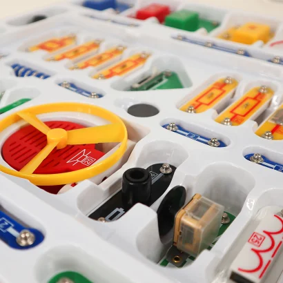 Конструктор електронний DOKA &quot;320 СХЕМ&quot;