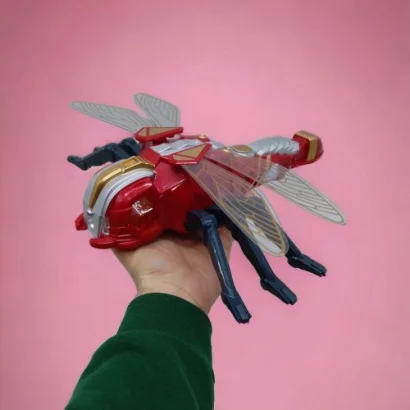 Бабка на радіокеруванні &quot;Spray Dragonfly&quot;