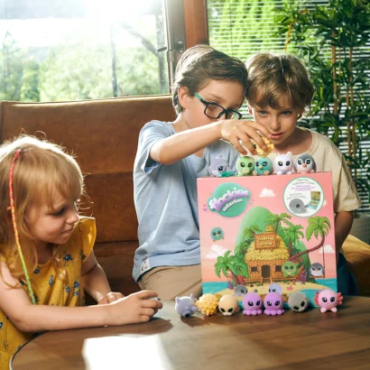 Ігровий колекційний набір FLOCKIES - ТРОПІЧНИЙ ОСТРІВ (будиночок, ексклюзивна фігурка)