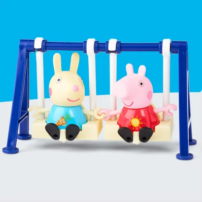 Ігровий набір PEPPA FIGURINES серії "Моменти з Пеппою" &ndash; ПРИГОДИ НА ГОЙДАЛКАХ