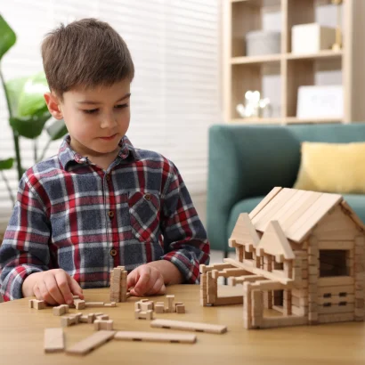 Конструктор дерев'яний Будиночок з балконом 136 дет.