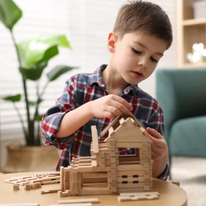 Конструктор дерев'яний Будиночок з балконом 136 дет.